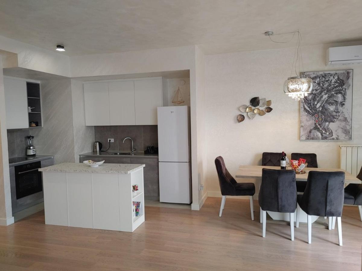 Gigi Apartment Белград Екстер'єр фото